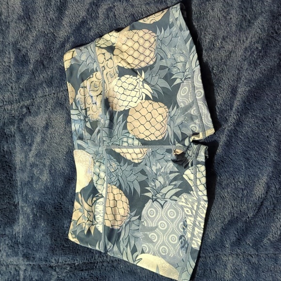 Shorts - Picture 2 of 2